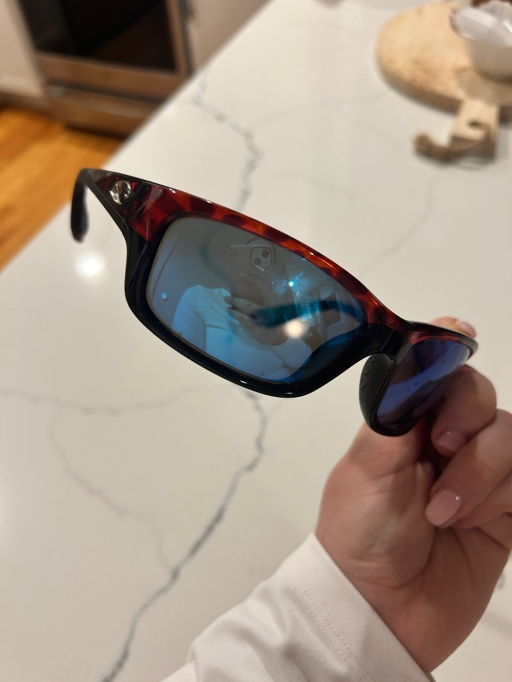Costa Jose Tortoiseshell Frame Sunglasses with Blue Lenses - Picture 6 of 7